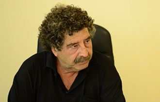 Ο κ. Ραπτόπουλος κάνει λόγο για 'χείμαρρο λάσπης'.