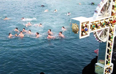 Παρουσία εκατοντάδων πιστών αλλά και φορέων της περιοχής.