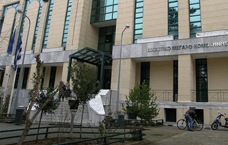 Το δικαστήριο αποφάνθηκε ότι ο κατηγορούμενος είναι ένοχος.