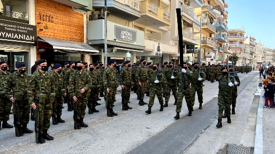 Η παρέλαση της 25ης Μαρτίου 2022 στην Αλεξανδρούπολη (photo & video)