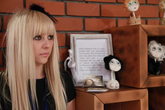 Μία διαφορετική καλλιτέχνης από την Αλεξανδρούπολη: η Αθηνά.