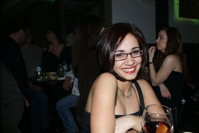 Στο Mojo Cafe συναντάμε όλον τον καλό τον κόσμο...