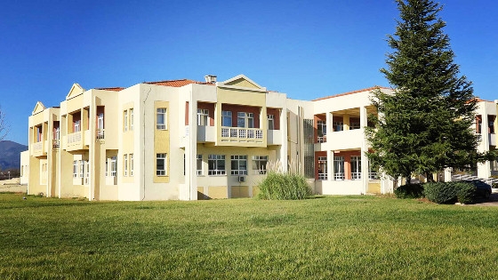 7 στους 10 εμβολιασμένοι οι φοιτητές του ΔΠΘ.