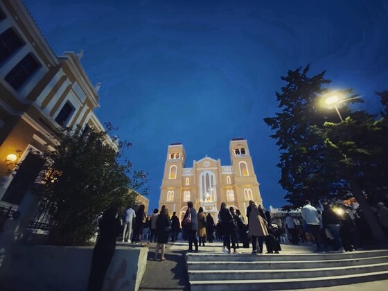 Μια κατανυκτική και συνάμα μοναδική βραδιά ήταν η χθεσινή στον Ιερό Ναό του Αγίου Νικολάου.