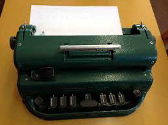 Νέα γραφομηχανή braille για την Περιφερειακή Ένωση Τυφλών